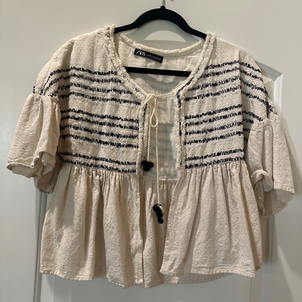 Zara Black and Cream Textured Blouse